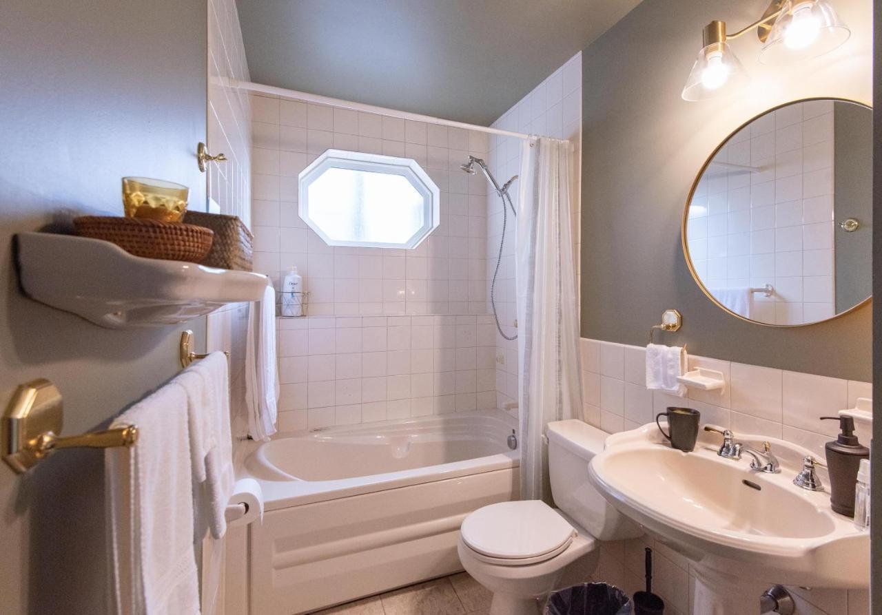 Bed and Breakfast Chez Nous Cornwall Экстерьер фото