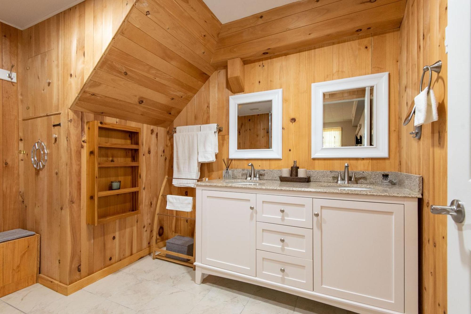 Bed and Breakfast Chez Nous Cornwall Экстерьер фото
